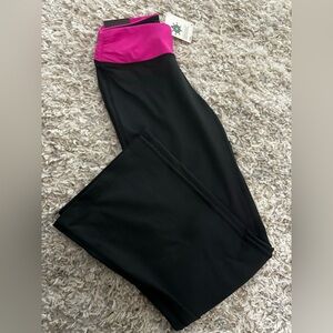 New Reebok Black Flare Pants Women’s Small Leggings